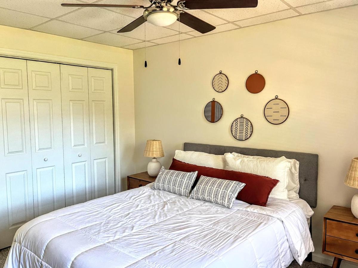 Ole Smoky Bnb - Game Room, Hot Tub, Mtn Views! Пиджен Фордж Екстериор снимка