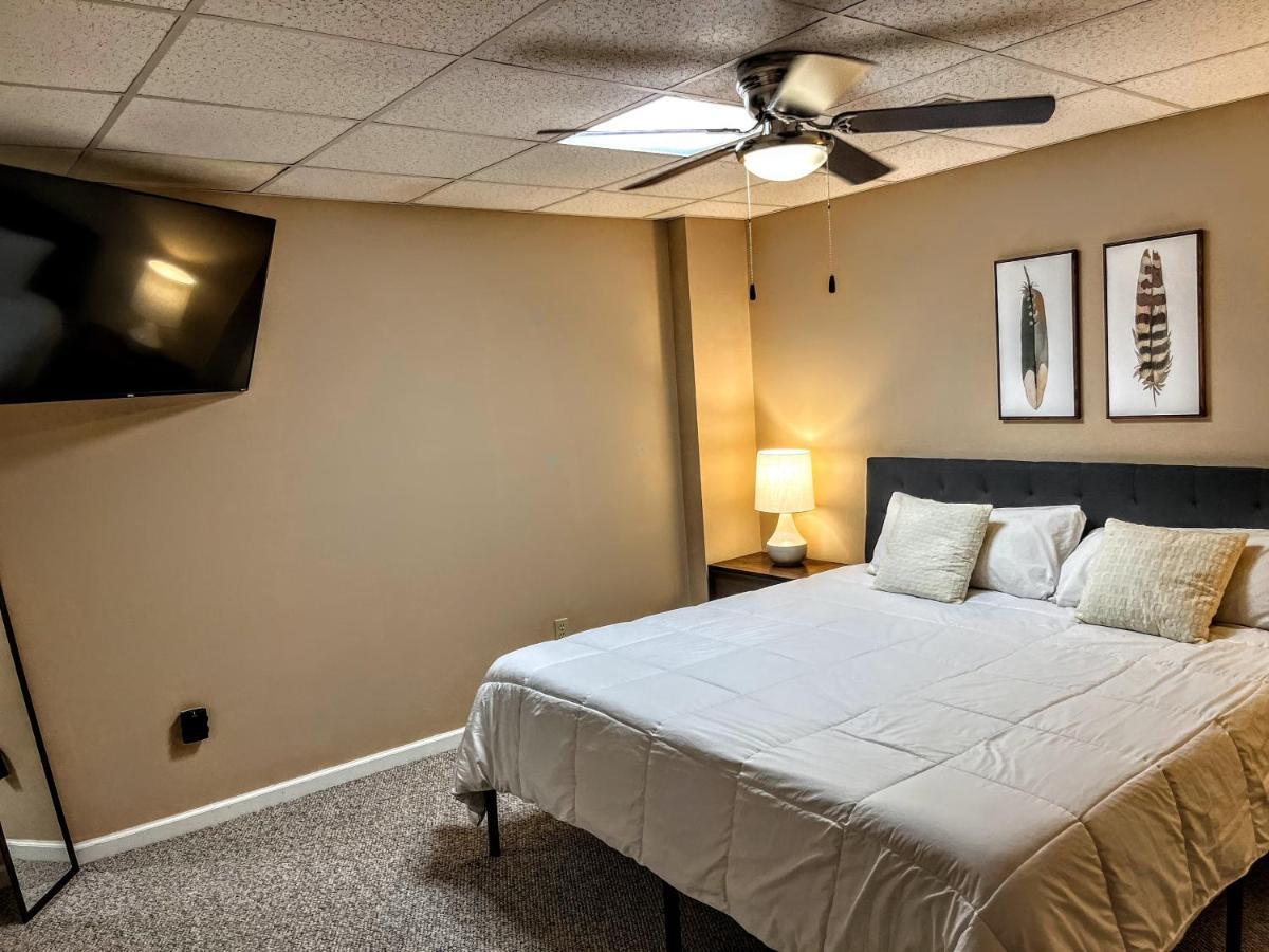 Ole Smoky Bnb - Game Room, Hot Tub, Mtn Views! Пиджен Фордж Екстериор снимка